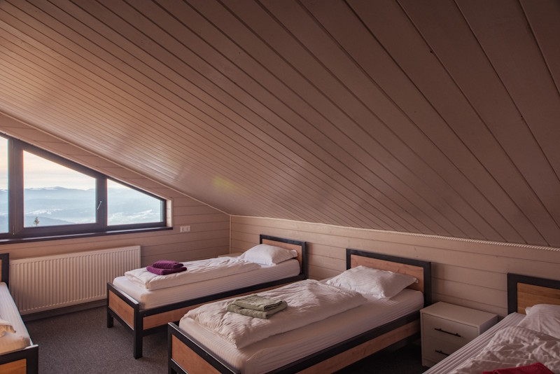 Чотирьохмістний номер 